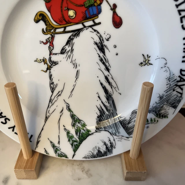 THE GRINCH Christmas Xmas Holiday 8" Salad Dessert Plate Zrike Dr Seuss-Set of 2 3