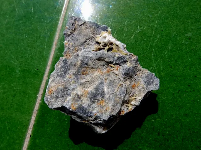 Minerales" Fantastico Mineral De Wulfenita De Albuñuelas Granada - 5A14 "