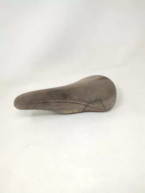 vintage sellino saddle Bianchi bici bike corsa road eroica suede scamosciata