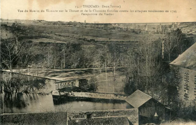 THOUARS Vue Moulin du Vicomte sur le Thouet et de la Chaussée fortifiée Viaduc