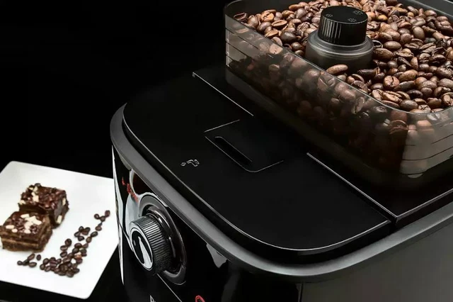 PHILIPS Machine à Café Grind & Brew HD7767/00 Cafetière avec Broyeur 1000W 6