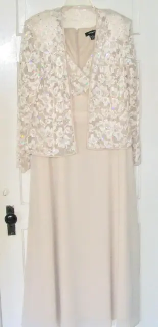 R & M Richards sz 16 MOB long dress champagne/pale beige with lacy jacket  WOW !