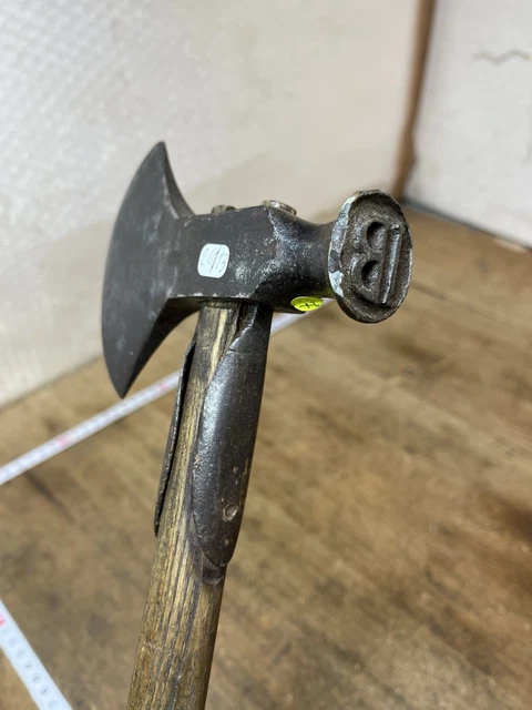 HACHE AXE OLD TOOL outil ancien De Sabotier HACHE Forgée Réf N° 5 HACHE AXE OLD TOOL outil ancien De Sabotier HACHE Forgée Réf N° 5