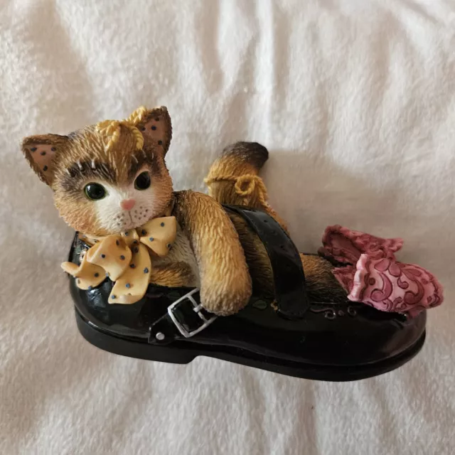 Calico Kittens " iLL Be There Every Step Of The Way Shoe New