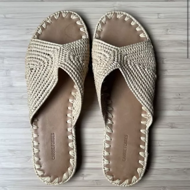 Carrie Forbes Salon Sandals Slides Womens Sz 37 Tan Raffia Open Toe Flats Shoes