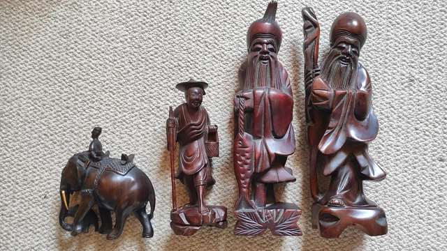 Raccolta 4 figure in legno asiatico, sculture in legno FANTASTICO!!!