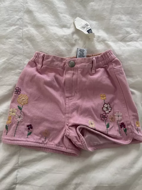 Vintage baby gap infant girls 12- 18 months shorts pink embroidery