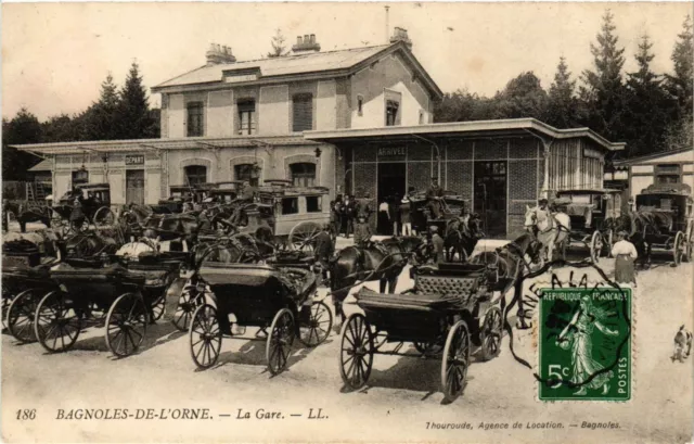 CPA BAGNOLES-de-l'ORNE - La Gare (356562)
