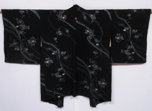 0217N03z660 Vintage Japanese Kimono Silk HAORI Black Paulownia