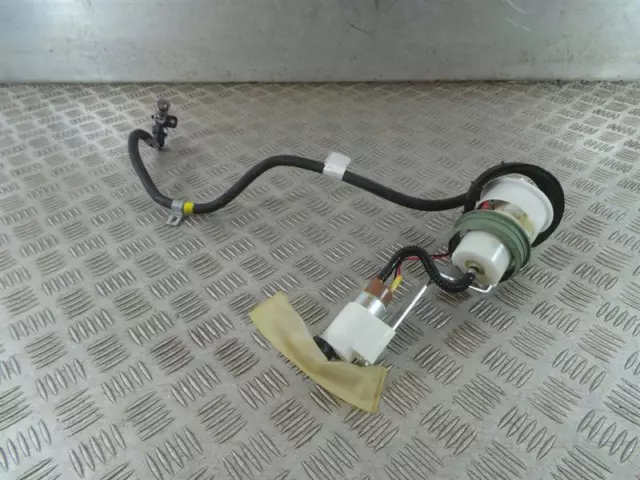 Piaggio ST 350 BEVERLY 2013 Fuel Pump #17