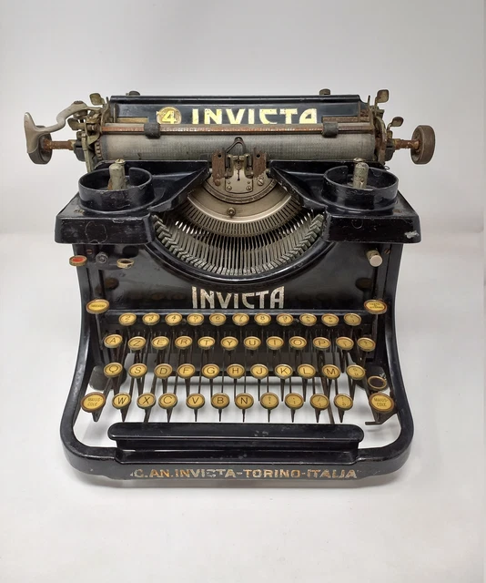 INVICTA Torino - Mod. 40 / Rare Typewriter Anno 1927 /  (Pezzi di Ricambio)