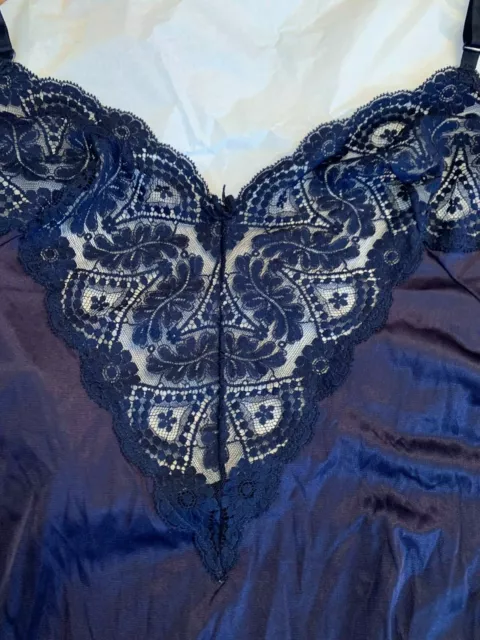 VASSARETTE NAVY BLUE Shiny Second Skin Lace Briefs Panties Womens 5 NWT  $28.00 - PicClick