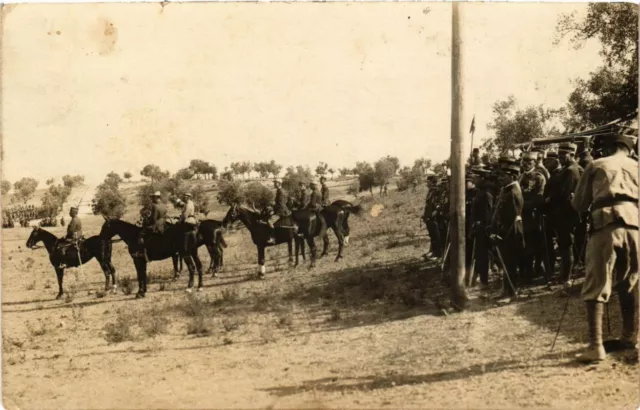 CPA AK MAROC carte photo MEKNES - General passant la revue (213415)