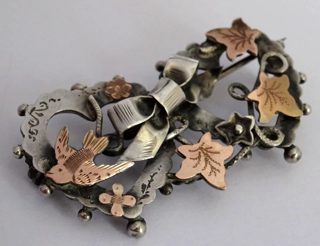 Broche Ancienne En Argent Massif Avec Calcification - Pièce Unique