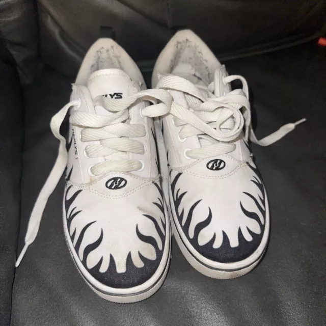 White And Black Flame Heelys Sz 4 Great Condition