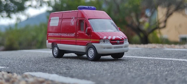 1/24 NOREV PEUGEOT boxer HDi 18 pompier VSAV Citroën Jumper Fiat Ducato fourgon EUR 109,00 - FR