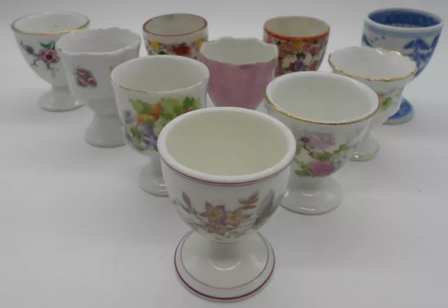 Superbe Lot De 10 Coquetiers  Decor Floral En Porcelaine De Paris & Chine