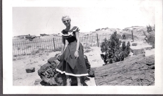 Old Photograph Girls/Womens Dress Fashion Petrified Forest Park Arizona Photo