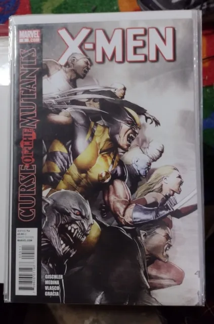 X MEN # 5  2011, Marvel Curse of the mutants vampires  granov variant DRACULA
