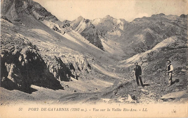 Cpa 65 Port De Gavarnie Vue Sur La Vallee Rio Ara