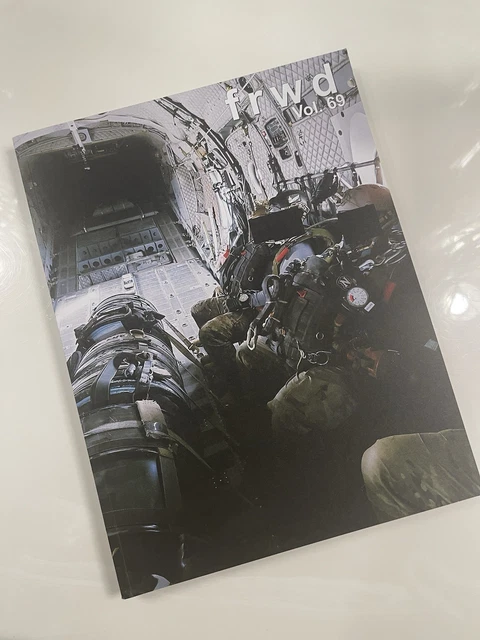 その他 FORWARD OBSERVATIONS GROUP Vol. 69 Forward Observations Group FOG FORWARD COFFEE TABLE BOOK FRWD VOL