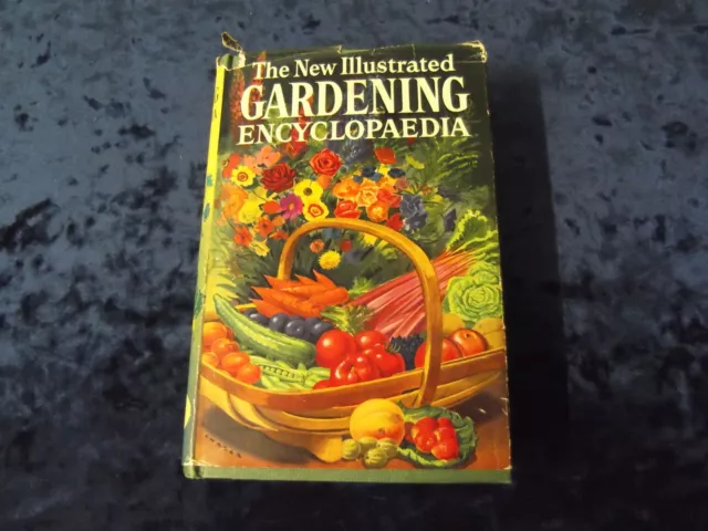 THE NEW ILLUSTRATED GARDENING ENCYCLOPAEDIA by RICHARD SUDELL ~~1969 with D/W~~