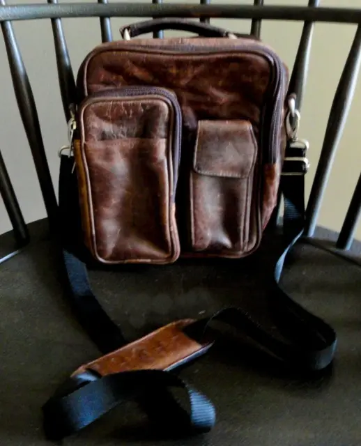 VTG NWOT Wilsons Leather Travel Crossbody Purse Bag Pockets Handle/Adjust Strap