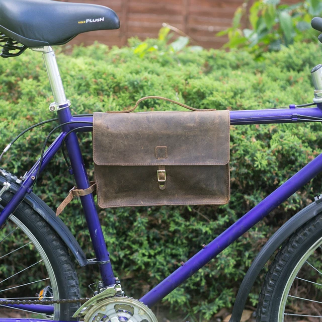 Les sacoches de selle de vélo en cur, un atout charme | Selle velo