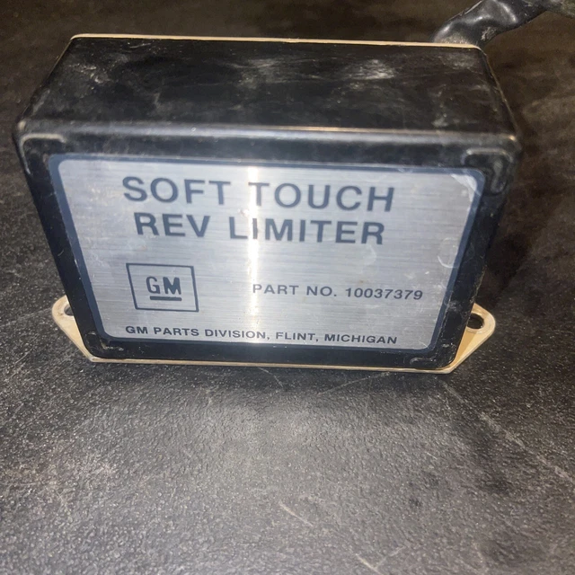 GM REV LIMITER 10037379 Works Great Has V8 Chip, No Rpm Chip 64.67