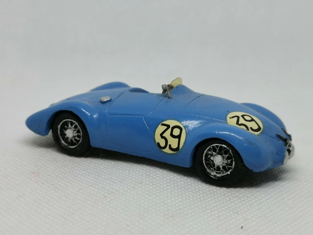 Ixo 1/43 Scale - LMC130 - Simca Huit Gordini / Scaron #39 Le Mans 1939