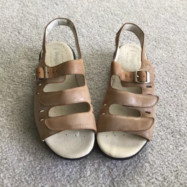 Propet Breeze Walker Women’s Sz 8 Leather Adjustable Straps Comfort Sandal W0001