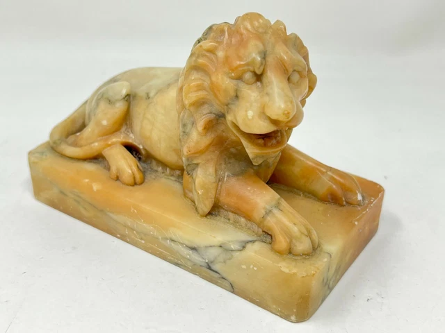 Statuette Lion Couché A L'Antique Marbre Sculpture XIX EME Antique Marble 19 th