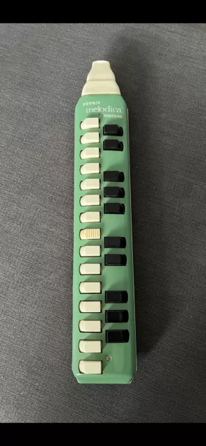 Vintage Hohner Melodic Soprano Green Harmonica 25 Keys