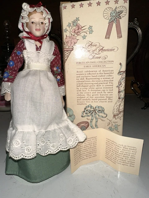 87’ VINTAGE AVON Early American Girl Porcelain Doll FASHION OF AMERICAN TIMES 2