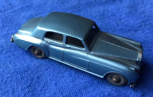 1960s Lesney Matchbox Moko No44 Rolls-Royce Silver Cloud.  1:87 die-cast model.