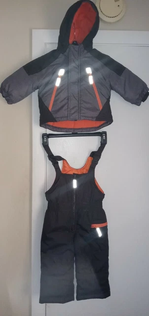 CARTERS JACKET AND SNOWPANTS OVERALLS Toddler 12 months UNWORN  CONDITION