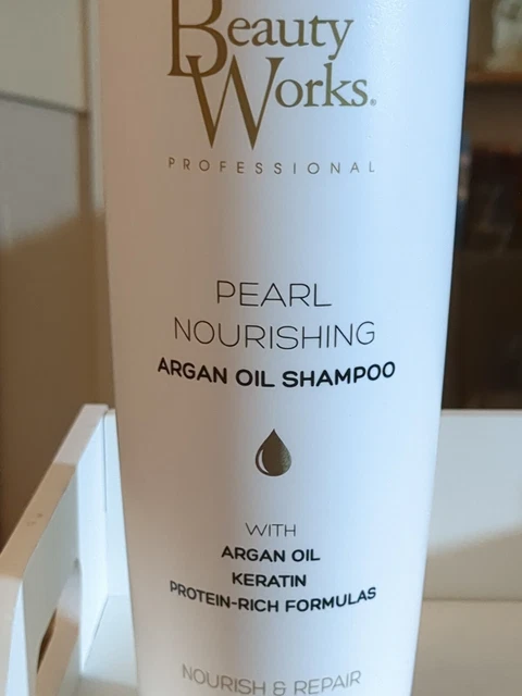 Champú de aceite de argán nutritivo de perlas Beauty Works 1 litro - bomba faltante SmallDent
