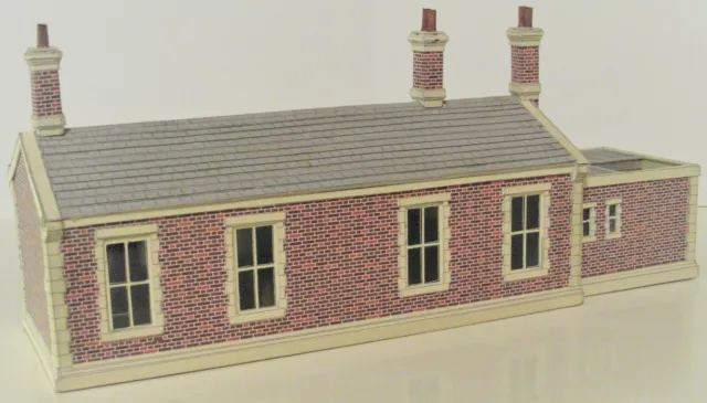 Cereal Box Models 00 Gauge Model Card Kit - CBM2 Country Station Building 2