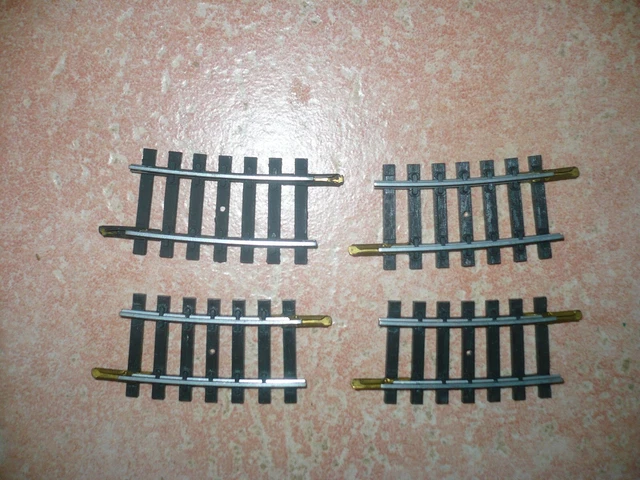 LOT DE 7 rails métalliques, échelle 0. EUR 8,90 - FR