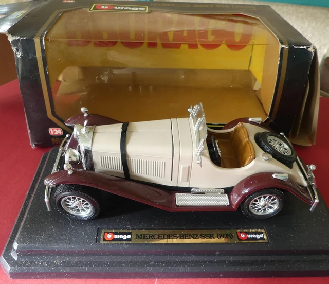 Maquette Burago 1/18 - Mercedes SSK 1928 - Modèle De Collection Avec Socle Bois - Occasion