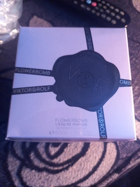 Viktor & Rolf Flowerbomb Eau De Parfum Spray 50ml - (3360374000011) New & Sealed