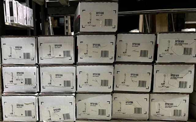 Delta Pearl Nickel Bath Waste Pipe Lot