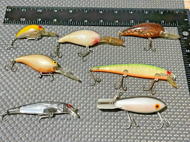 https://www.picclickimg.com/rVcAAOSw63dl5ht3/Bomber-and-Bill-Norman-Fishing-Lures-Excellent-Condition.webp