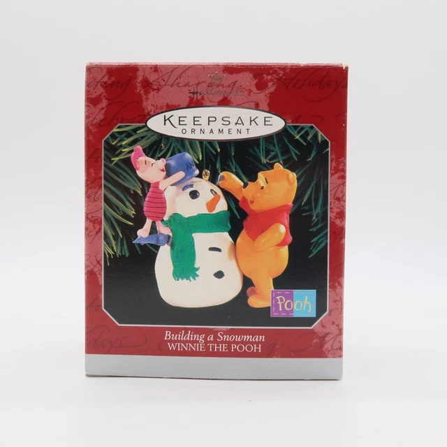 HALLMARK KEEPSAKE CHRISTMAS Ornament Winnie the Pooh Building a Snowman