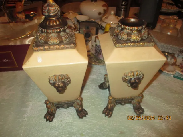 Pair of Vintage Urns/vase/ginger jar with Lion Heads base brass lion's feets