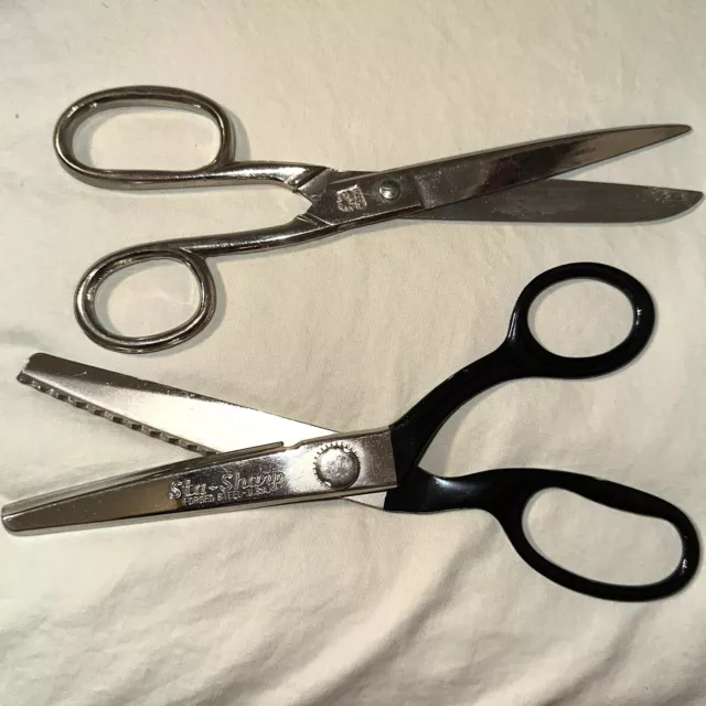 Vintage Lot Of 2 Pair Embroidery Small Sewing Scissors Stainless
