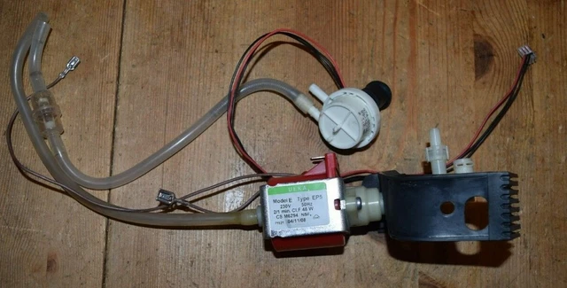DELONGHI PERFECTA ESAM 5600 Water Pump Ulka Type EP5 + Flowmeter ...