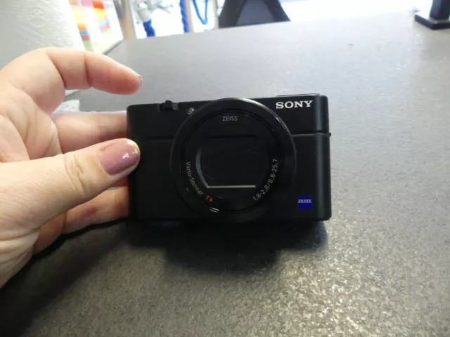 Sony RX100M3 (hors service n°2)