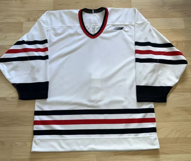 Bauer Pro Hockey Jersey with Fight Strap Mens 48 Blank Colors Chicago Blackhawks