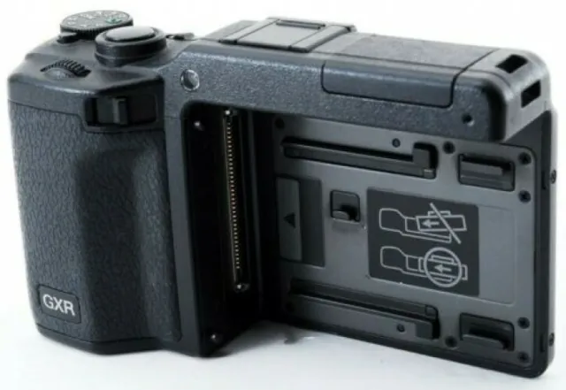 Ricoh Pentax GXR mirrorless digital camera body unit *superb *tested